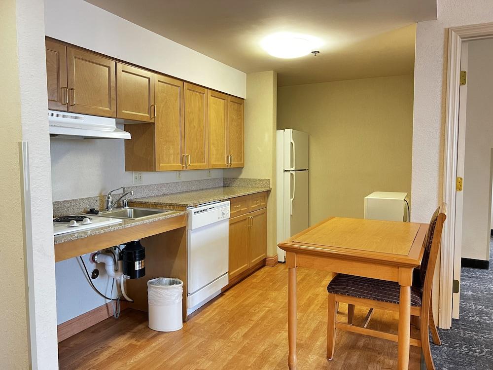 Hotel Hyatt House Colorado Springs Airport Exterior foto